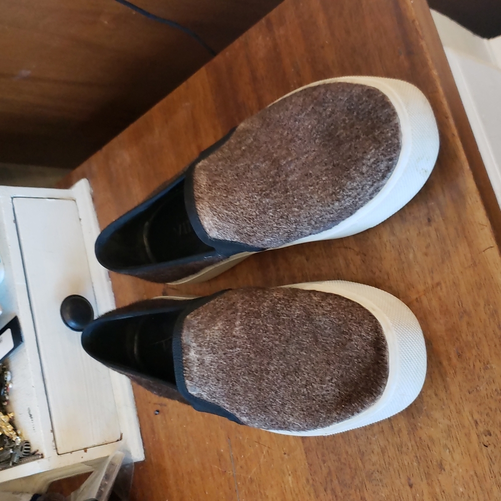 Women's VINCE. Berlin Brown Leather Calf Fur Slip On Sneakers Size 5